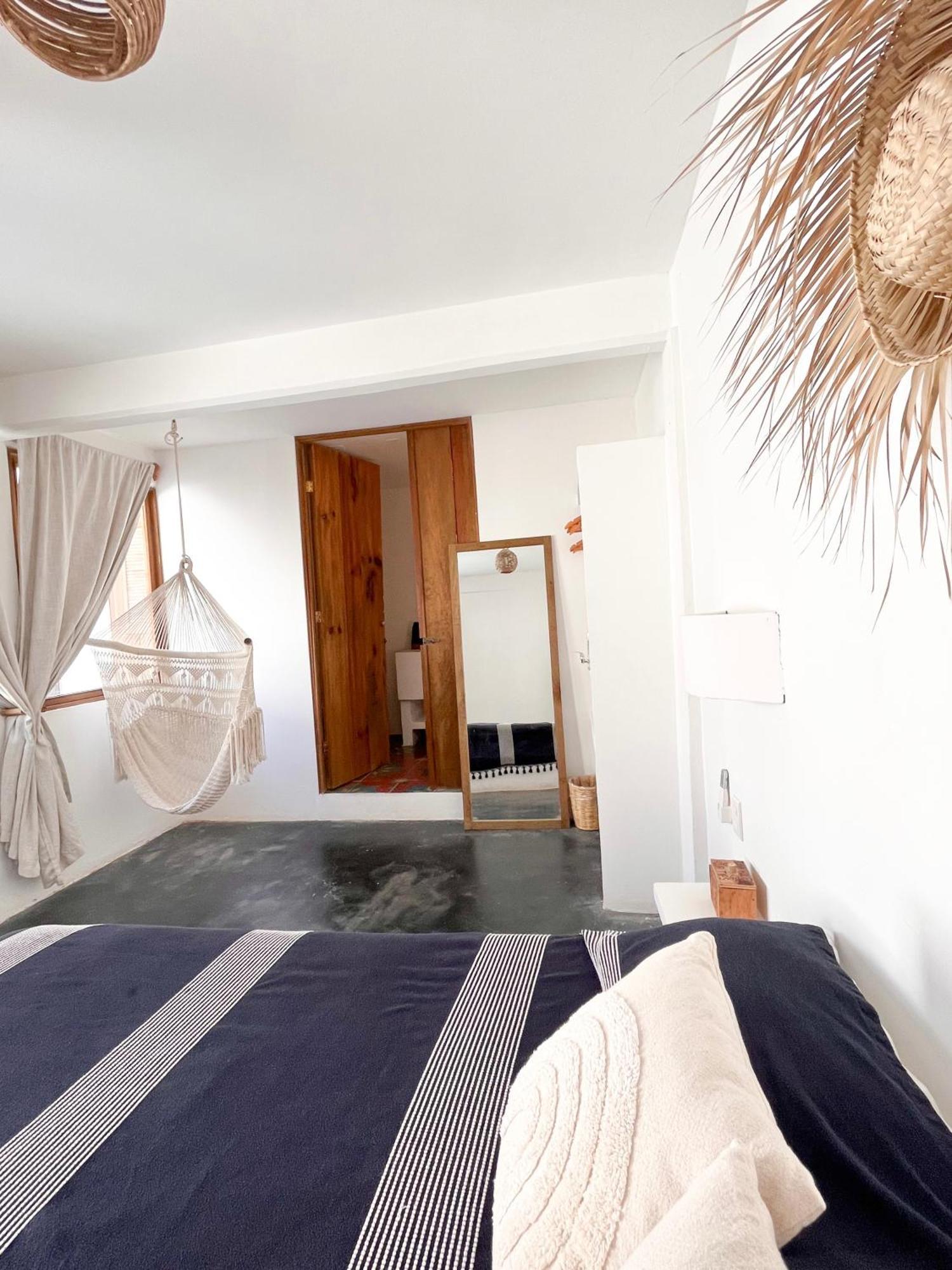 Casa Leone La Punta 호텔 Brisas de Zicatela 객실 사진