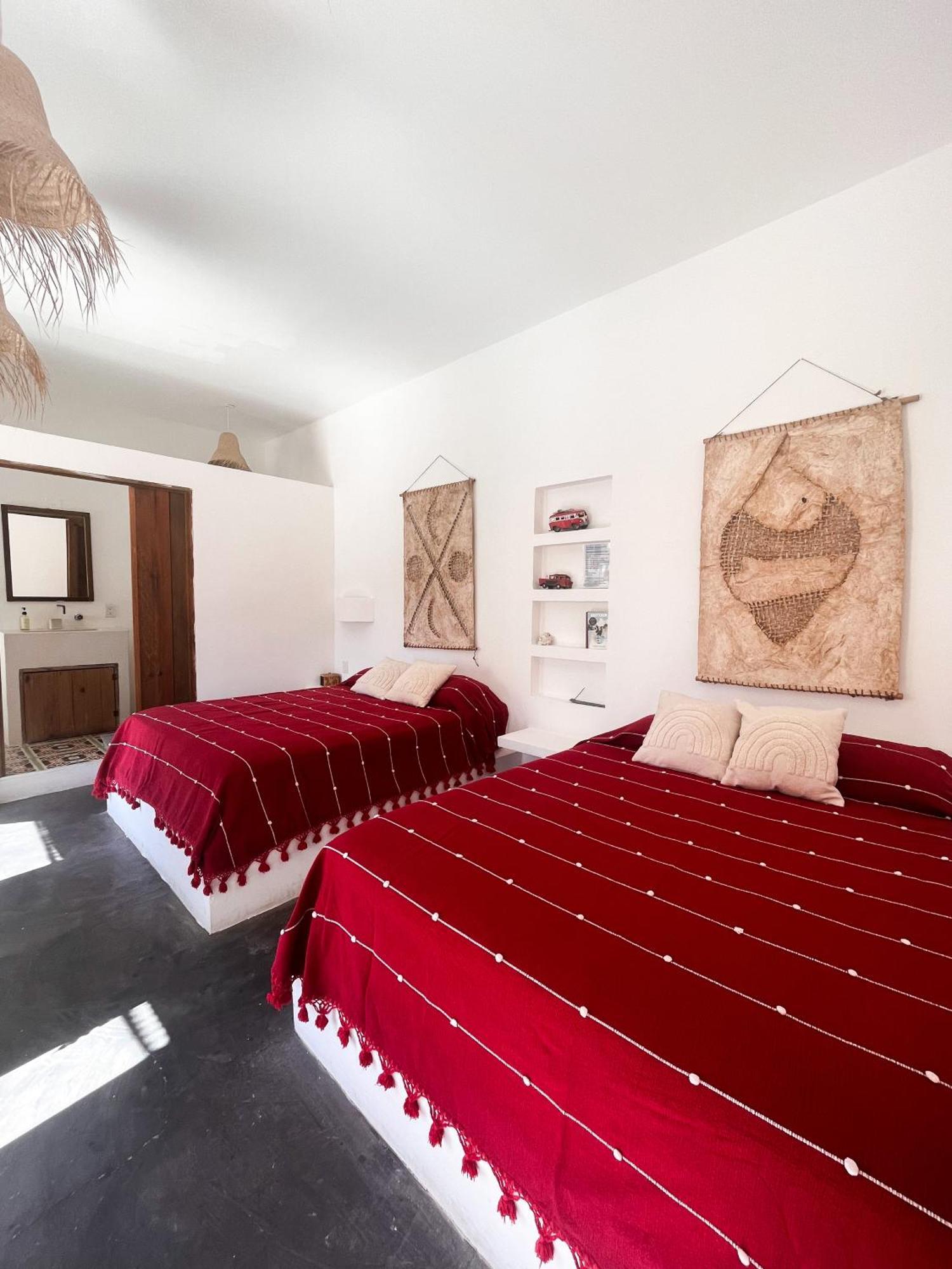 Casa Leone La Punta 호텔 Brisas de Zicatela 객실 사진
